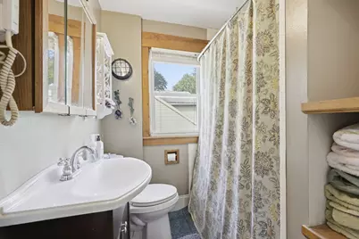 22 Lemuel Ave, Chicopee, MA 01013 - Photo 34