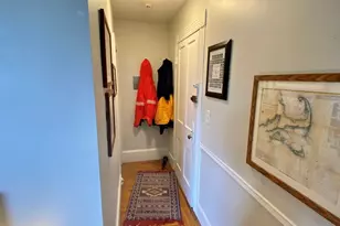 81 Mt Vernon St, Boston, MA 02108 - Photo 6