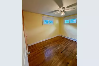 82 Walnut St, Oxford, MA 01540 - Photo 18