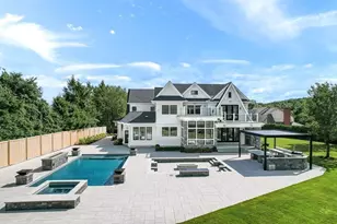 15 Vinson Cir, Winchester, MA 01890 - Photo 34