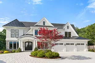 15 Vinson Cir, Winchester, MA 01890 - Photo 2