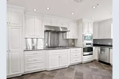 1 Longbeach Ave #101, Hull, MA 02045 - Photo 6