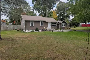 195 Ambrose, Springfield, MA 01109 - Photo 24