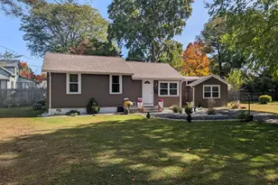 195 Ambrose, Springfield, MA 01109 - Photo 2