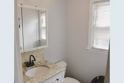 141 Burt St #6, Norton, MA 02766 - Photo 4
