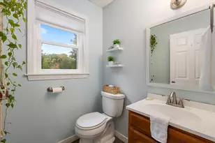 22 Riverbank Cir, Haverhill, MA 01835 - Photo 12