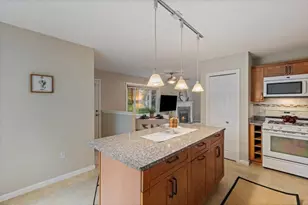 22 Riverbank Cir, Haverhill, MA 01835 - Photo 16