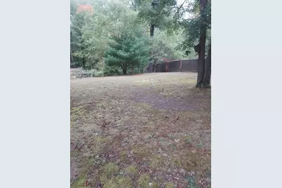 25 Holloway St, Berkley, MA 02779 - Photo 10
