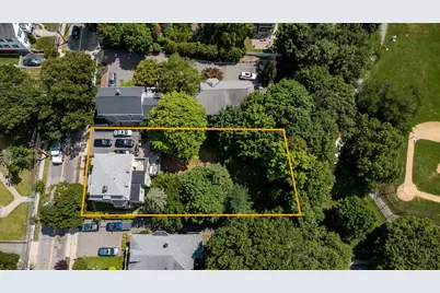 128 Summer St, Watertown, MA 02472 - Photo 2