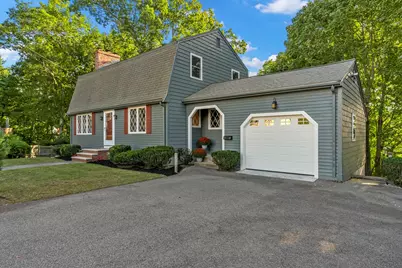 33 Old Carriage Lane, Braintree, MA 02184 - Photo 2