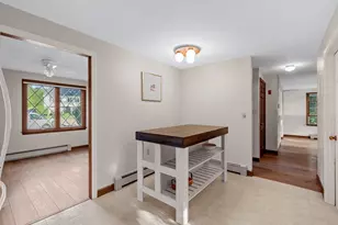 33 Old Carriage Ln, Braintree, MA 02184 - Photo 12