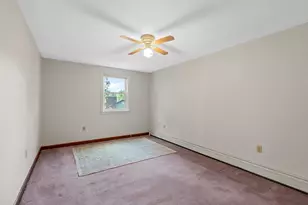 33 Old Carriage Ln, Braintree, MA 02184 - Photo 22