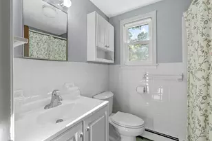 33 Old Carriage Ln, Braintree, MA 02184 - Photo 20