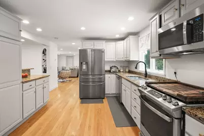 22 Townsend Dr, West Boylston, MA 01583 - Photo 8