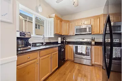 15 Fairfield Park #15, Mansfield, MA 02048 - Photo 4