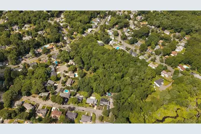 39 Montrose Ave, Wakefield, MA 01880 - Photo 36