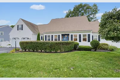 29 Tiffany Dr, Randolph, MA 02368 - Photo 1
