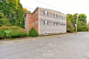 10 Beacon St, Woburn, MA 01801 - Photo 2