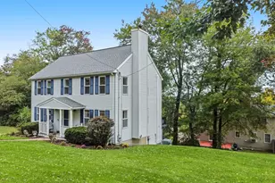 23 Almeda St, Haverhill, MA 01830 - Photo 4