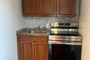 80 Pleasant St, Gloucester, MA 01930 - Photo 2