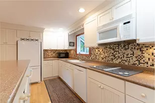 74 Old Farm Rd, Sturbridge, MA 01566 - Photo 8