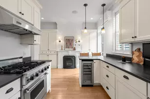 43 Warren Ave, Boston, MA 02116 - Photo 10