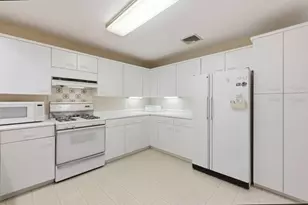 770 Salisbury St, Worcester, MA 01609 - Photo 12