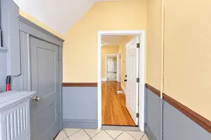 37 Maverick St, Chelsea, MA 02150 - Photo 6