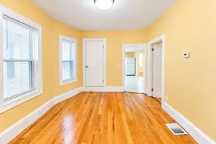 37 Maverick St, Chelsea, MA 02150 - Photo 8