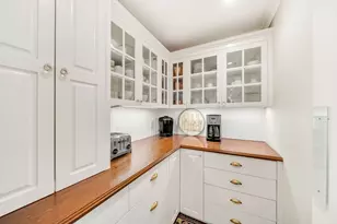 135 Edmunds Rd, Wellesley, MA 02481 - Photo 10