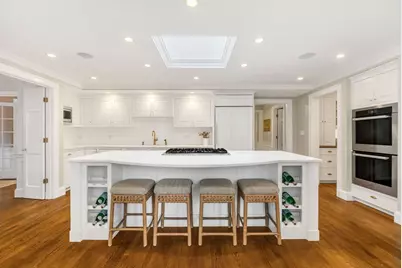 135 Edmunds Road, Wellesley, MA 02481 - Photo 12
