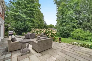 135 Edmunds Rd, Wellesley, MA 02481 - Photo 28