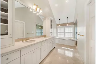 135 Edmunds Road, Wellesley, MA 02481 - Photo 18
