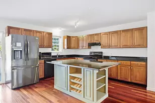 174 Everett St, Boston, MA 02128 - Photo 4
