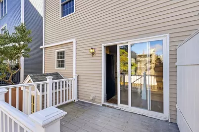 174 Everett St, Boston, MA 02128 - Photo 18