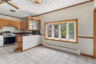 42 Marlboro St, Worcester, MA 01604 - Photo 8