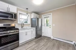 31 Cabot, Beverly, MA 01915 - Photo 2