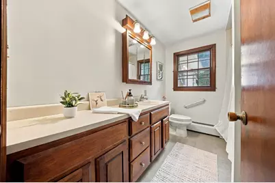 29 Dale Ave, Leominster, MA 01453 - Photo 32