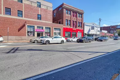 582 Essex Street #6 R, Lawrence, MA 01841 - Photo 6