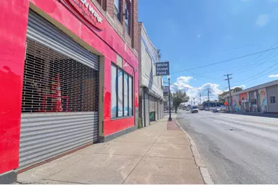 582 Essex Street #6 R, Lawrence, MA 01841 - Photo 4