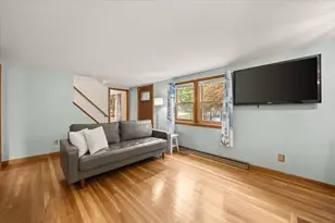 211 Cross St, Hanson, MA 02341 - Photo 16