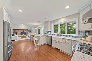 6 Seminole Rd, Canton, MA 02021 - Photo 6