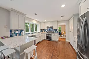 6 Seminole Rd, Canton, MA 02021 - Photo 4