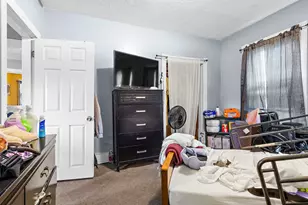 11 Glenwood St, Worcester, MA 01610 - Photo 26