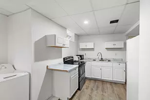 11 Glenwood St, Worcester, MA 01610 - Photo 42
