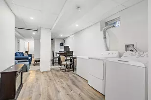 11 Glenwood St, Worcester, MA 01610 - Photo 38
