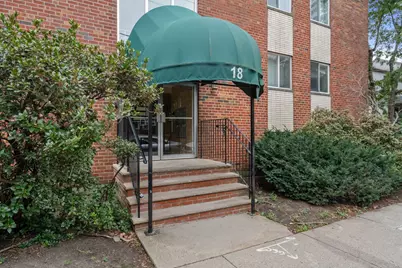 18 Pond St #1, Boston, MA 02130 - Photo 4