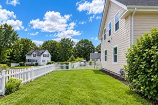 40 Pine Ave, Brockton, MA 02302 - Photo 2