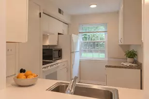 106 Windsor Dr, Framingham, MA 01701 - Photo 10