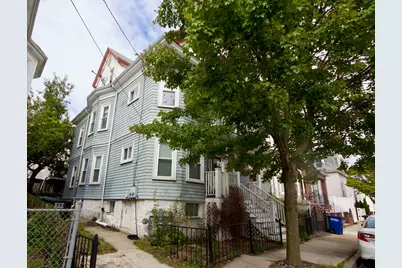 26 Wesley St, Somerville, MA 02145 - Photo 4